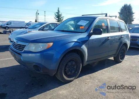 2010 Subaru Forester 2.5X z USA, uszkodzony, nr VIN JF2SH6AC7AH727623